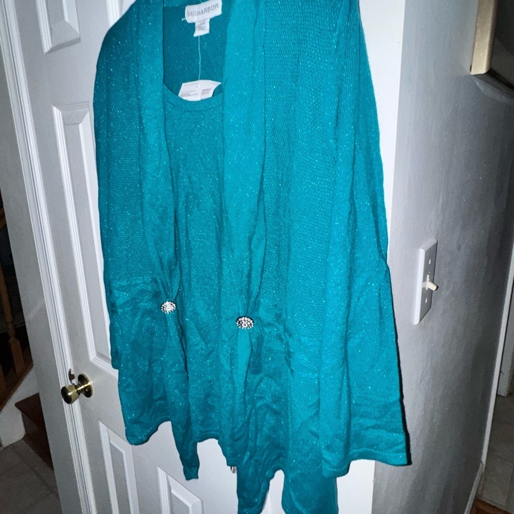 Sag Harbor Women's L Aquamar Teal Metallic Cardigan Top Rhinestone Accent NWT - Picture 11 of 16
